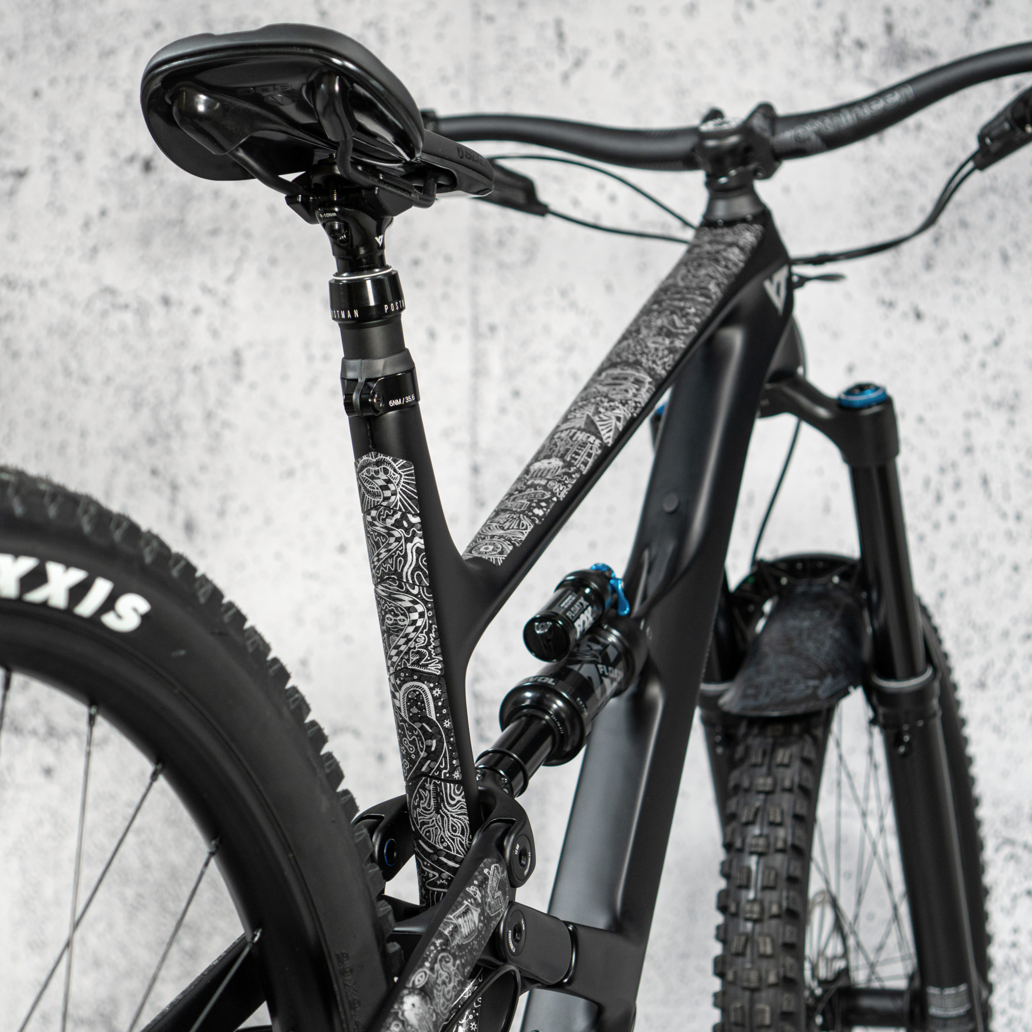 Riesel Design Frame:guard vanlife silver Rahmenschutzfolie