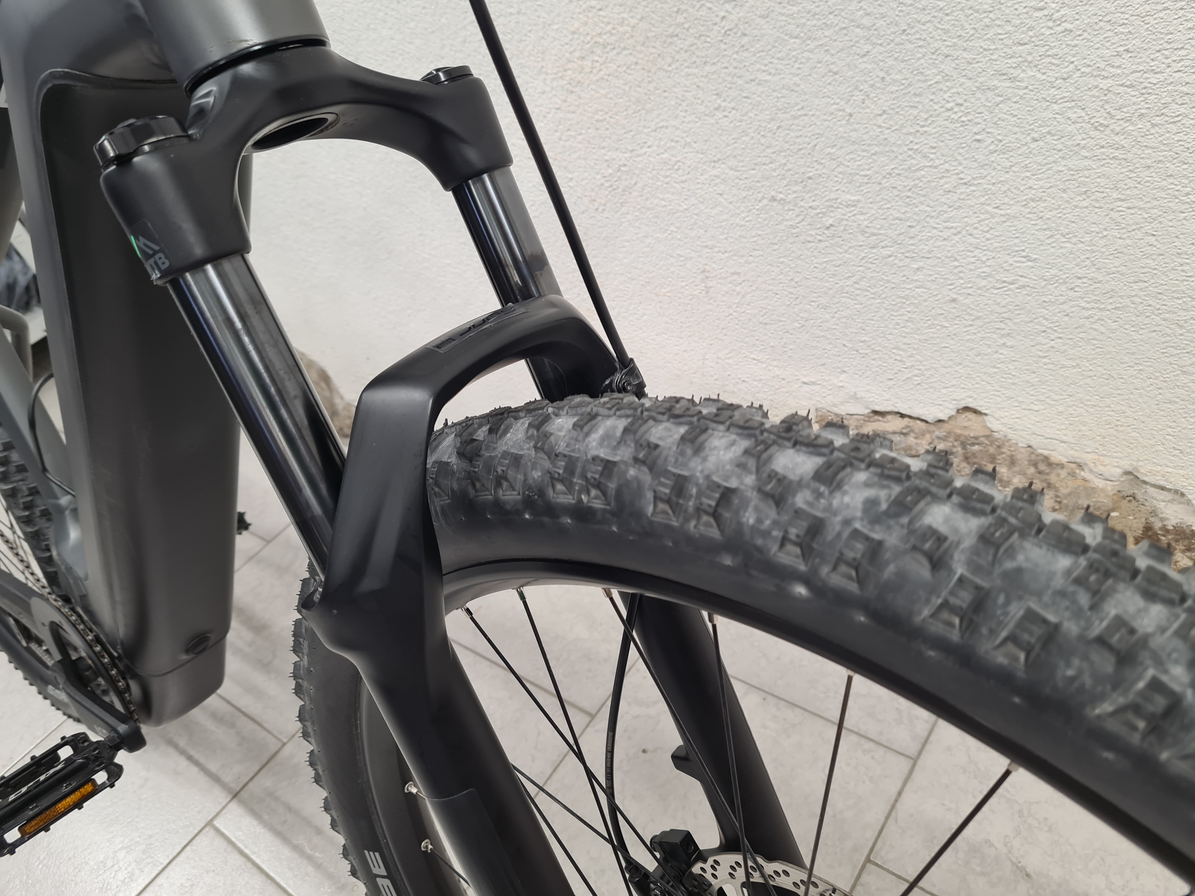 Leasingrückläufer Cube Hybrid Reaction race