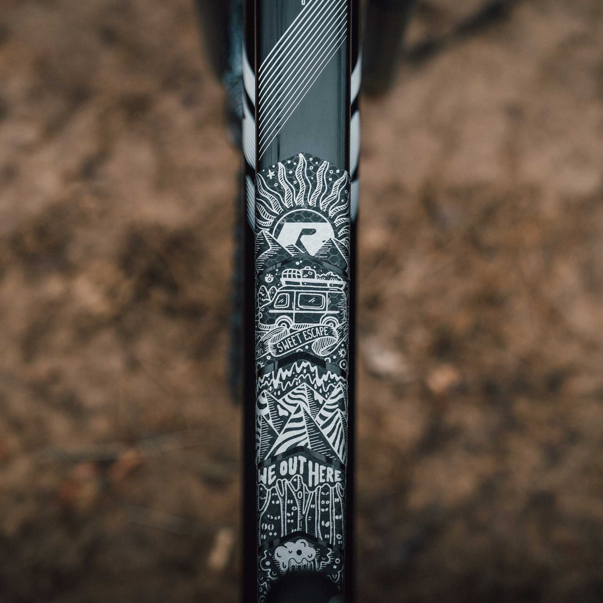 Riesel Design Frame:guard vanlife silver Rahmenschutzfolie